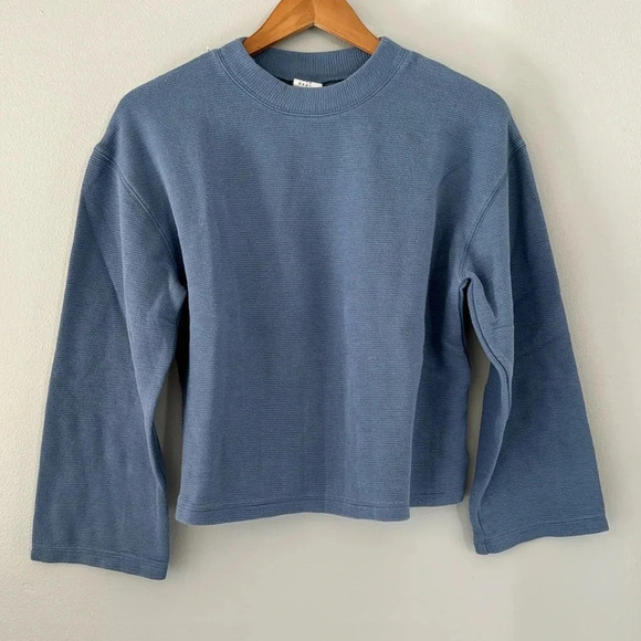 Ribbed Boxy Bell Sleeve Sweatshirt - Picture 1 of 5